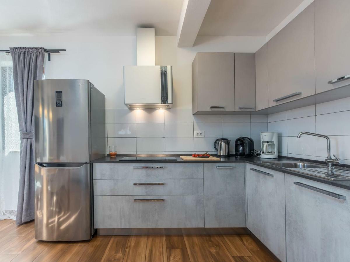 Holiday Home Villa Joy Novigrad Istria Exterior foto