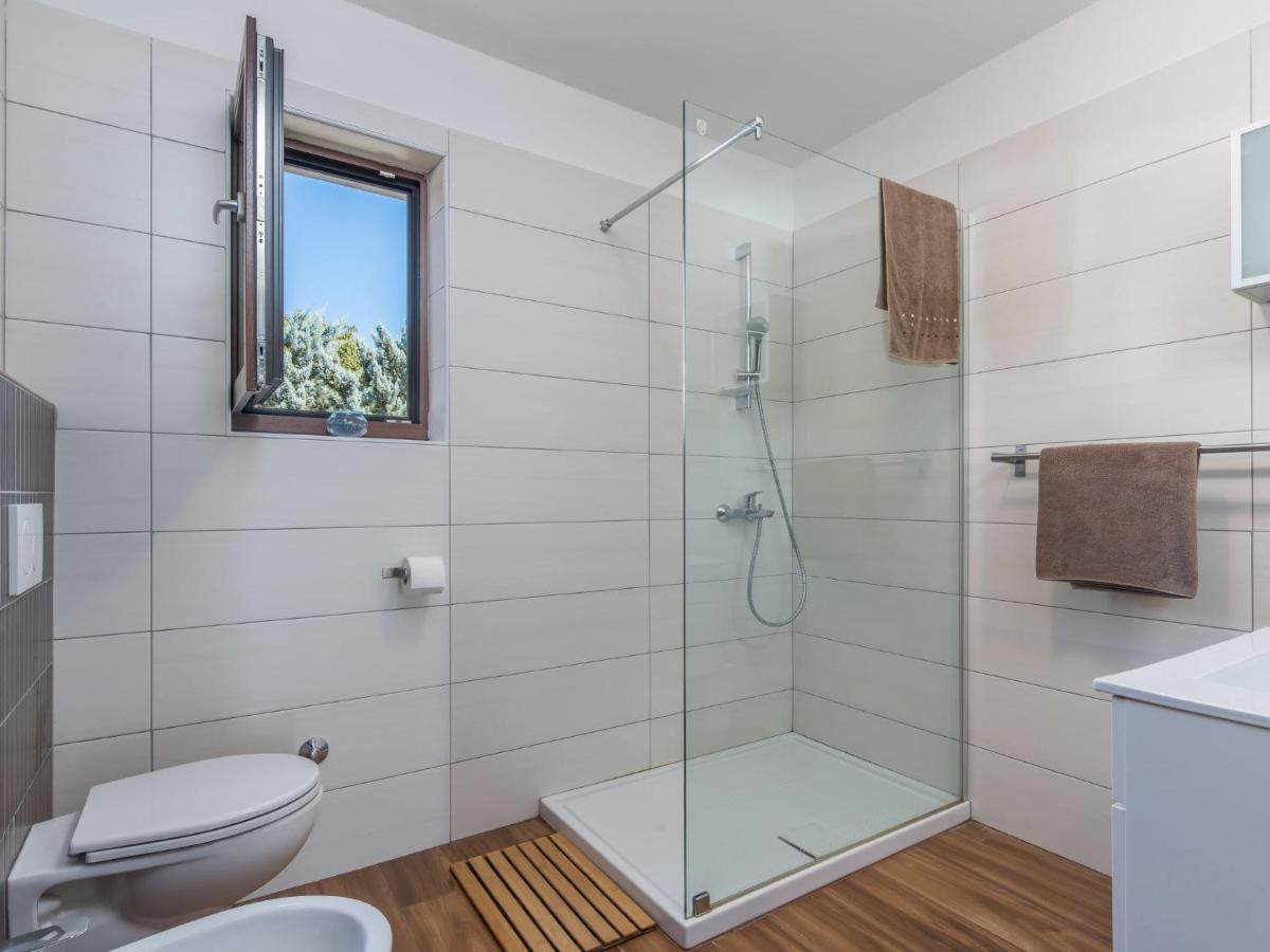 Holiday Home Villa Joy Novigrad Istria Exterior foto