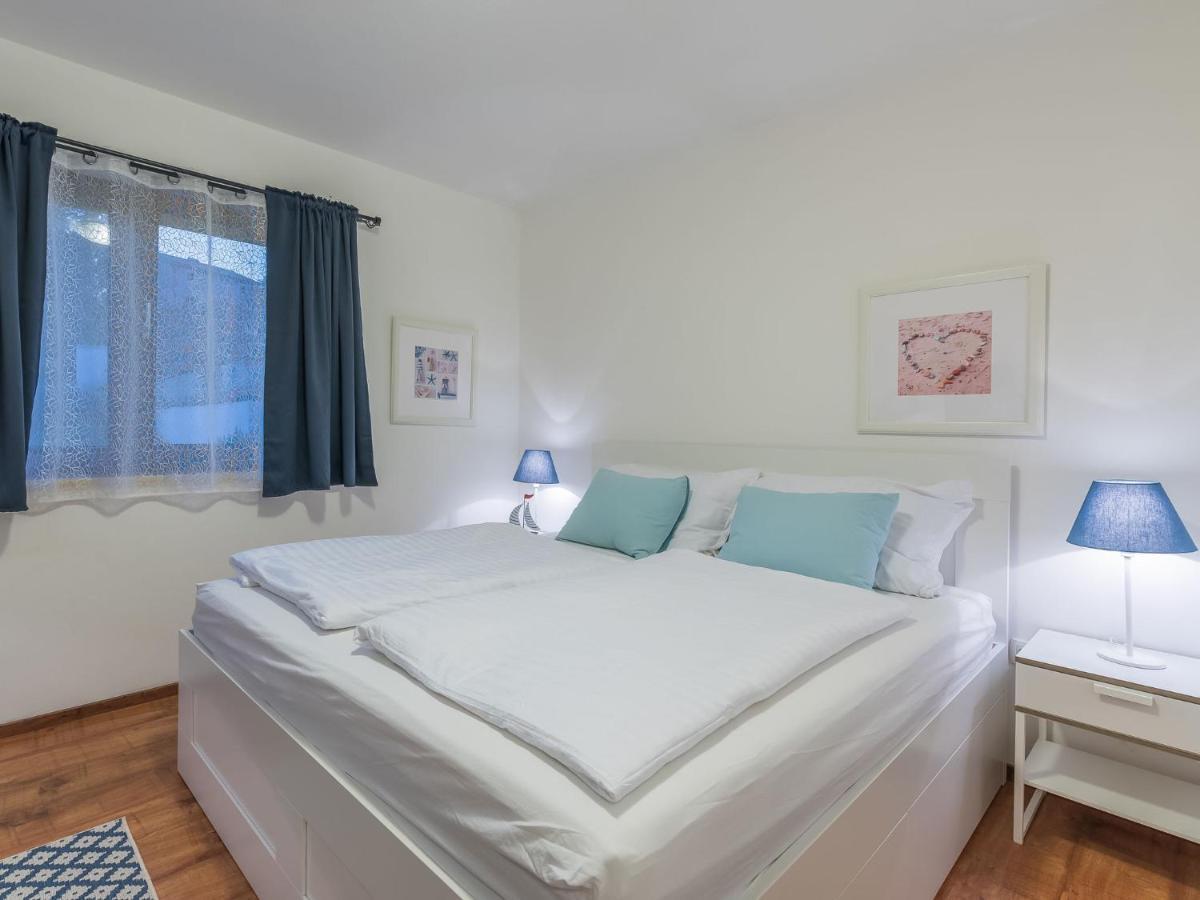 Holiday Home Villa Joy Novigrad Istria Exterior foto