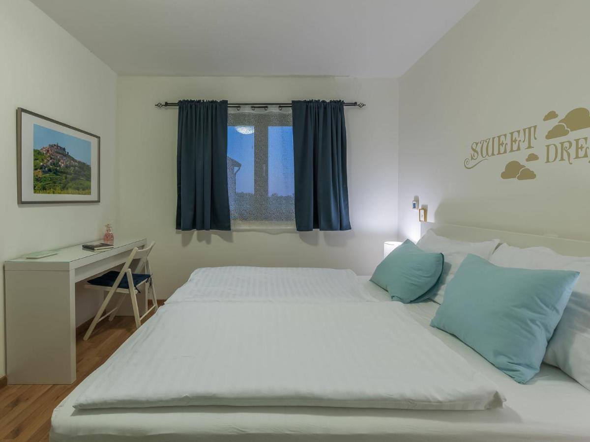 Holiday Home Villa Joy Novigrad Istria Exterior foto